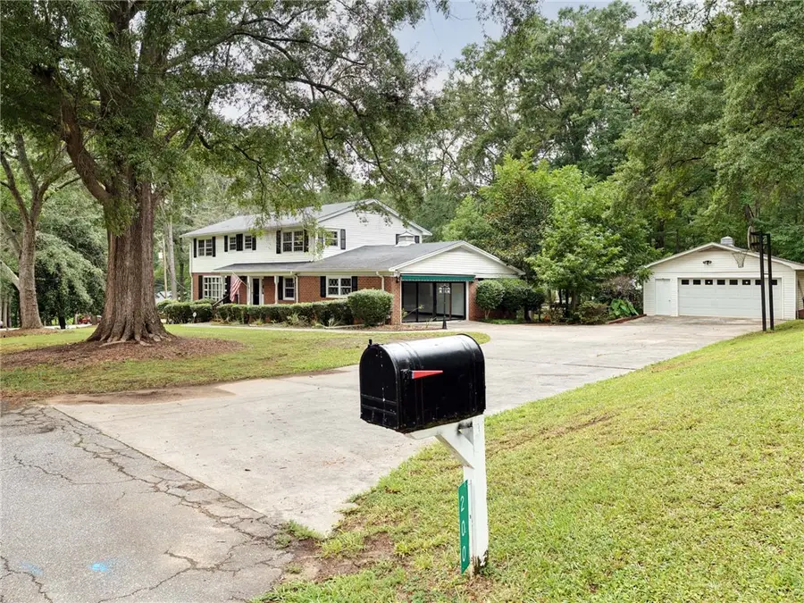 200 Sherwood Drive, Laurens, SC 29360 - #3