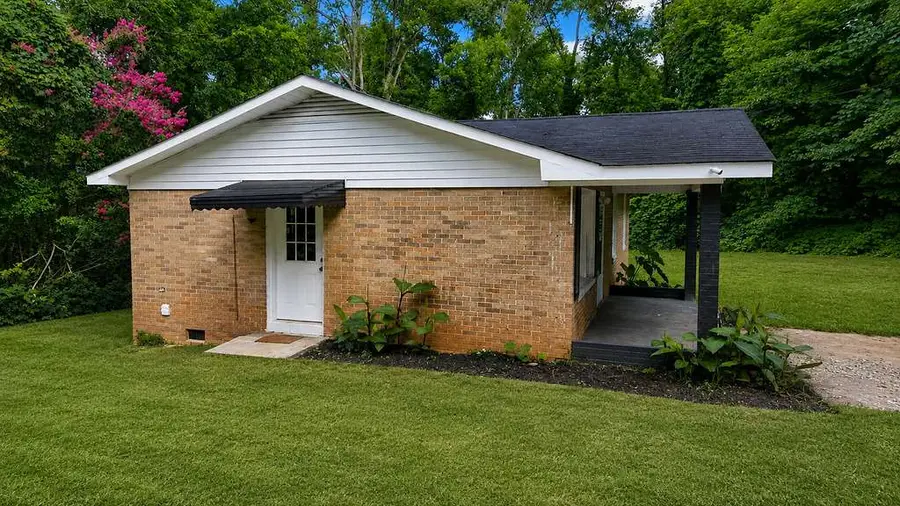 15 Railroad Street, Honea Path, SC 29654 - #3