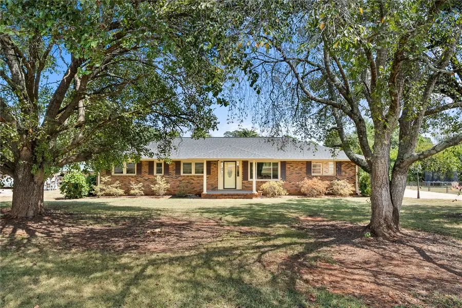 201 Meadowbrook Drive, Anderson, SC 29626 - #2