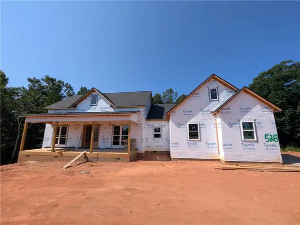 528 Paramount Drive, Seneca, SC 29678