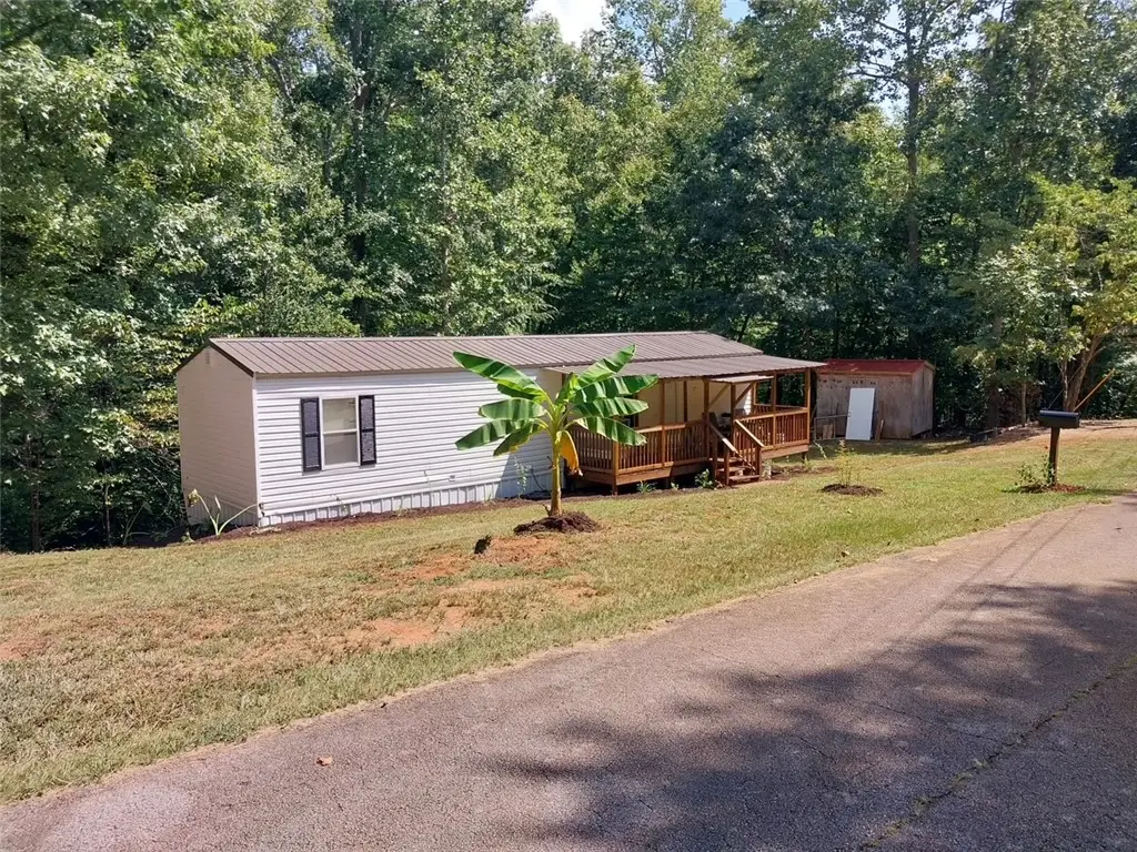 205 Lynden Loop, Westminster, SC 29693 - #1