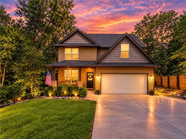 200 Hunters Woods Drive, Simpsonville, SC 29680