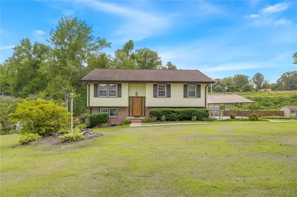 110 Earl Street, Pickens, SC 29671