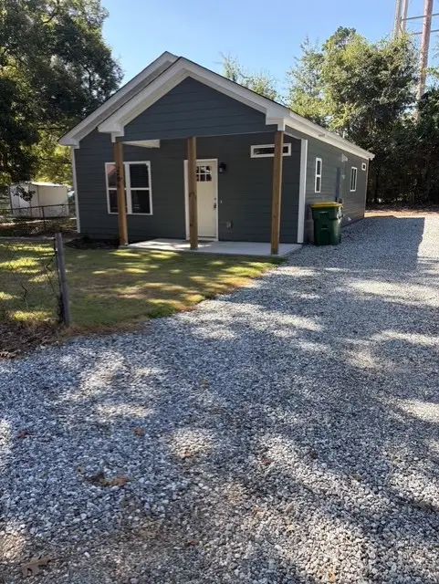 206 E Poplar Street, Iva, SC 29655