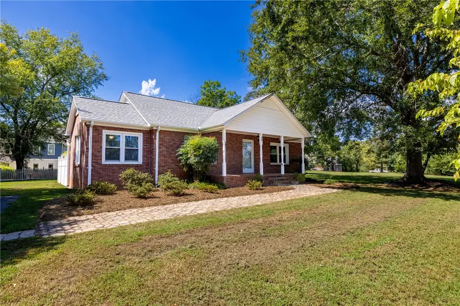 609 Issaqueena Trail, Central, SC 29630 - #3