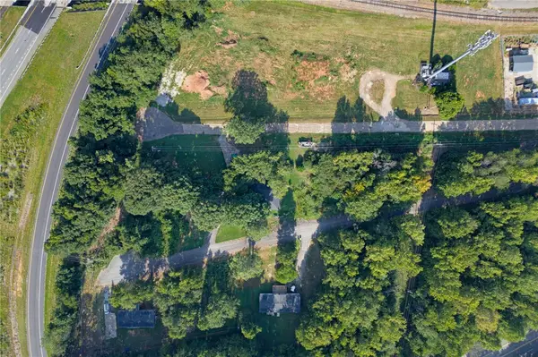 12 Landscape Lane, Piedmont, SC 29673