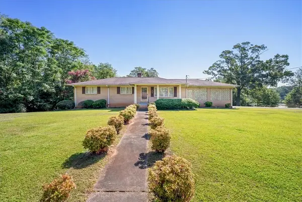 806 Evelyn Drive, Seneca, SC 29678