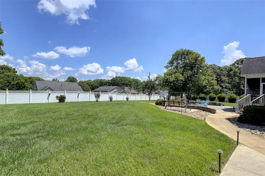 9 Montague Circle, Greenville, SC 29617 - #3
