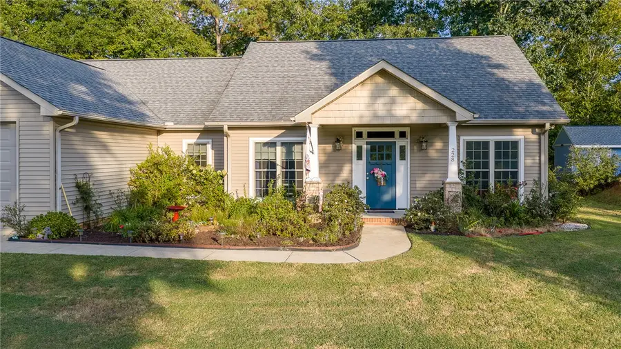 228 Bay Ridge Drive, Townville, SC 29689 - #2