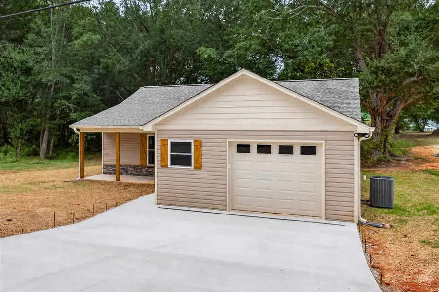 704 S Piedmont Street, Westminster, SC 29693 - #2