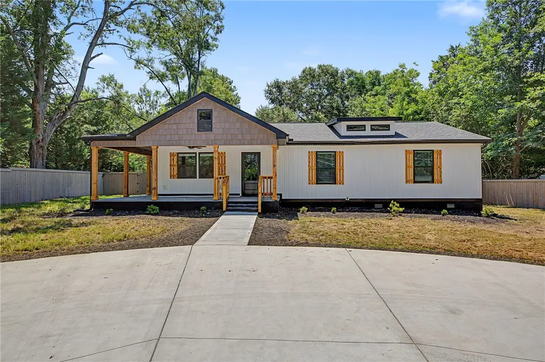 2611 Anderson Highway, Williamston, SC 29697 - #1