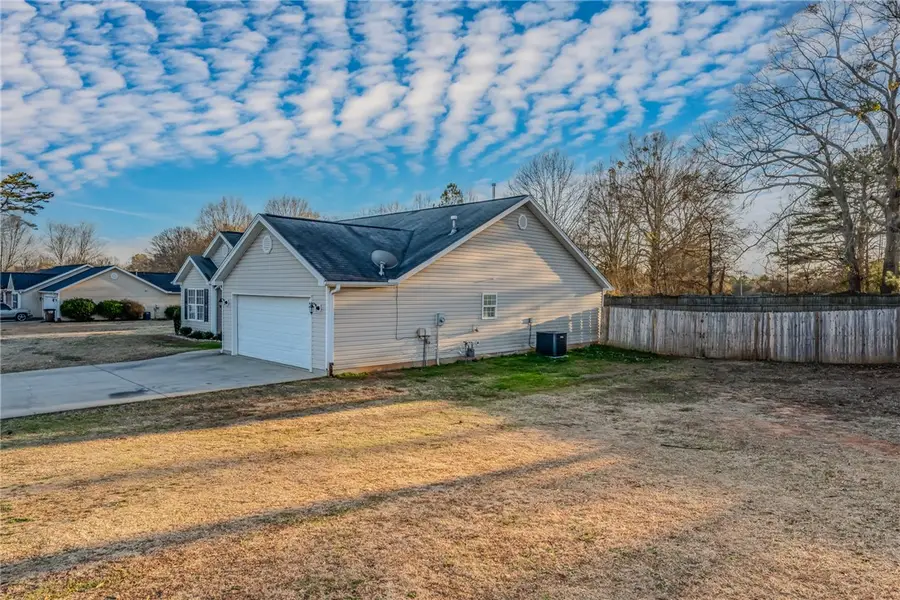 100 Stevens Court, Williamston, SC 29697 - #3