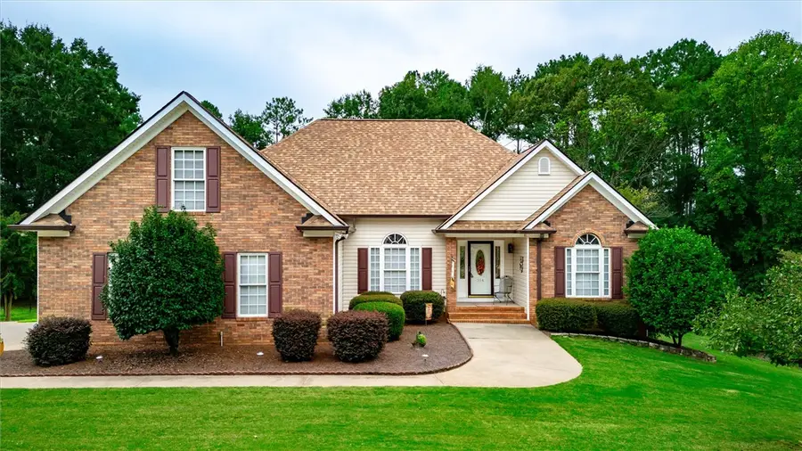 314 Camperdown Court, Easley, SC 29642 - #2