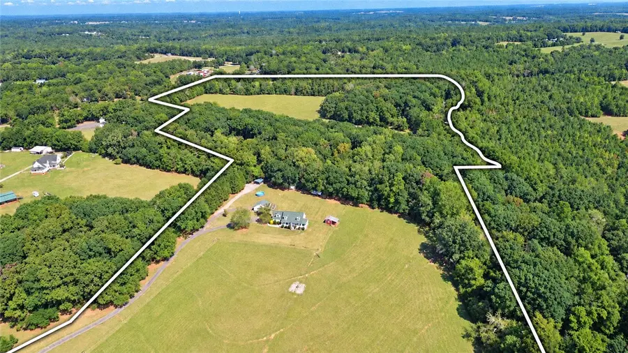 2420 Rainey Road, Starr, SC 29684 - #2