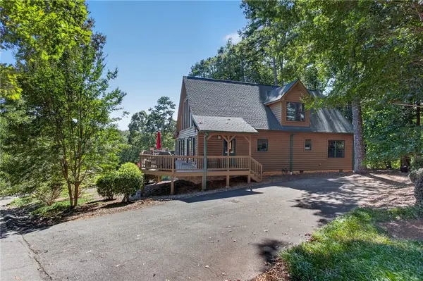 213 Serenity Bay Drive, Seneca, SC 29672