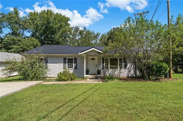 112 Newry Road, Seneca, SC 29672