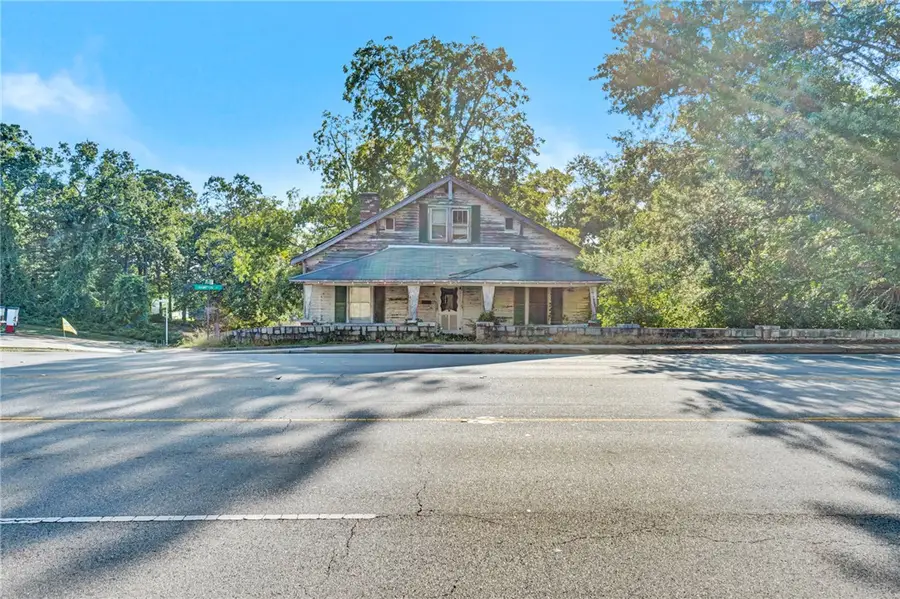 220 Hampton Avenue, Pickens, SC 29671 - #2