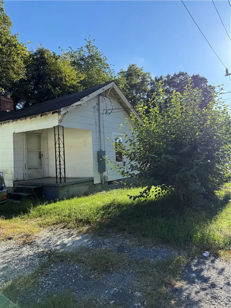 303 W Mauldin Street, Anderson, SC 29625 - #1