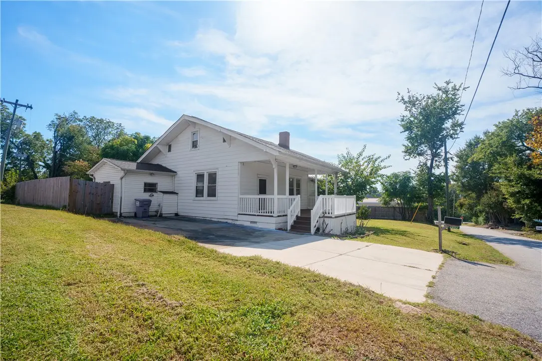 2402 Brown Street, Seneca, SC 29678 - #1