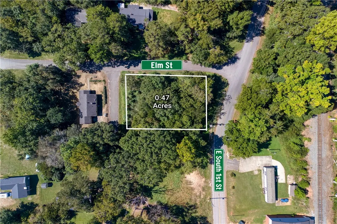 600 E. South 1st Street, Seneca, SC 29678 - #1