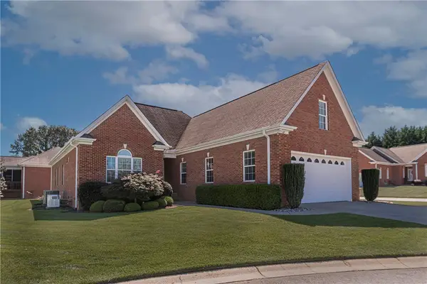 2 Hartsfield Estates, Easley, SC 29642
