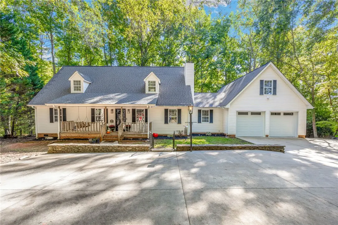 1418 Hunters Trail, Anderson, SC 29625 - #1