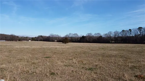224 Barkers Creek Road, Honea Path, SC 29654