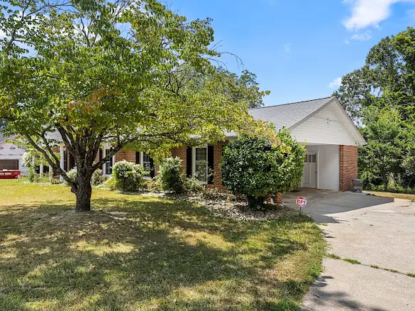 301 Woodlake Road, Anderson, SC 29621 - #3