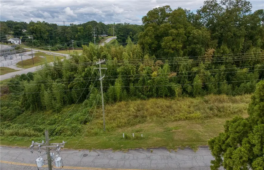 307 E. North 2nd Street, Seneca, SC 29678 - #3