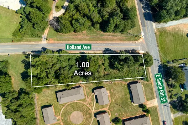 1 acre Corner Of Holland Avenue And N. South 6th Street Avenue, Seneca, SC 29678