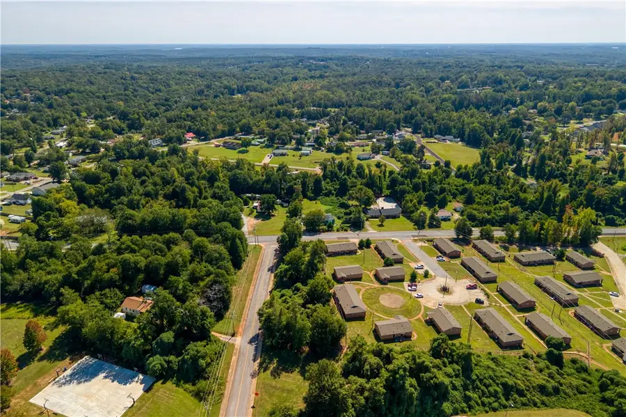 1 acre Corner Of Holland Avenue And N. South 6th Street Avenue, Seneca, SC 29678 - #3