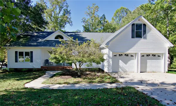 206 Petty Road, Seneca, SC 29672