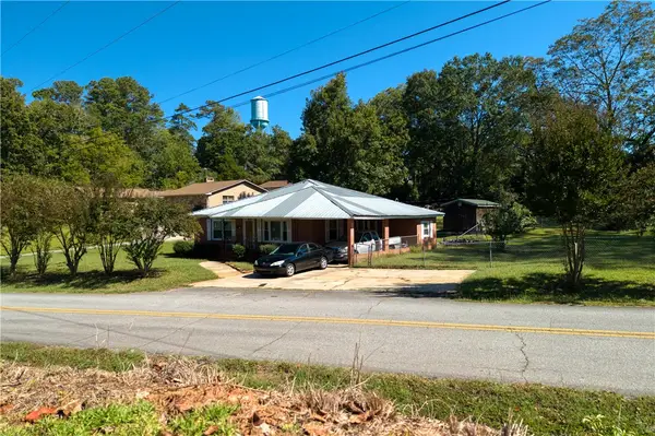 211 S. Poplar Street, Seneca, SC 29678