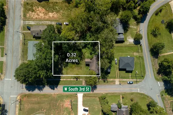 305 W. South 3rd Street, Seneca, SC 29678