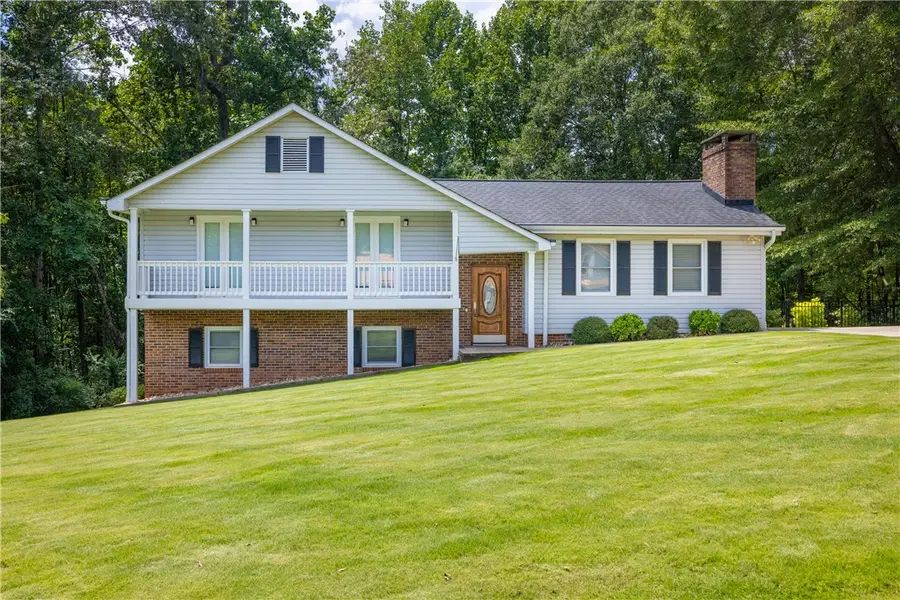 404 S Old Mill Road, Seneca, SC 29678 - #3