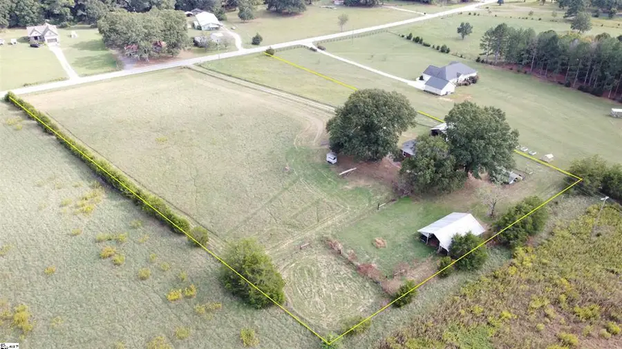 1706 W Georgia Road, Woodruff, SC 29388 - #2