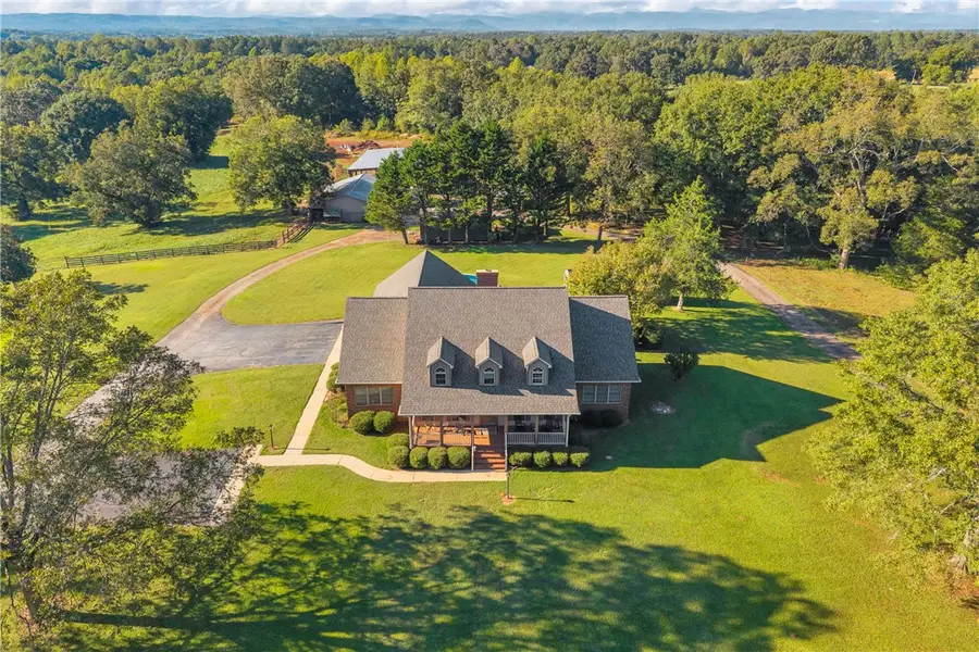 366 Sonlit Way, Seneca, SC 29672 - #2