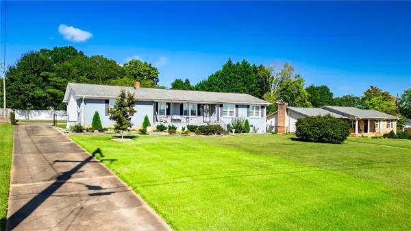 502 Rampey Street, Easley, SC 29640