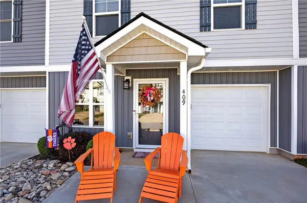 409 Bee Cove Way, Pendleton, SC 29670