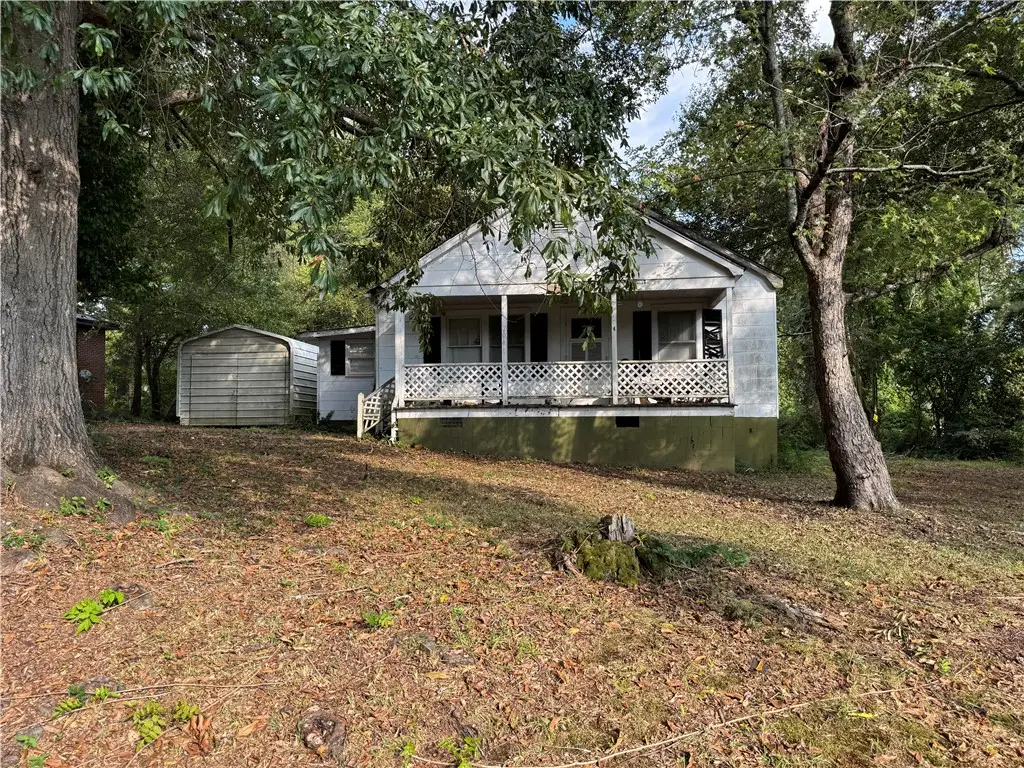 204 Moore Avenue, Walhalla, SC 29691 - #1