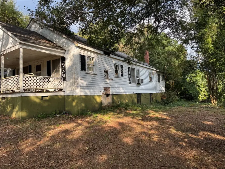 204 Moore Avenue, Walhalla, SC 29691 - #3