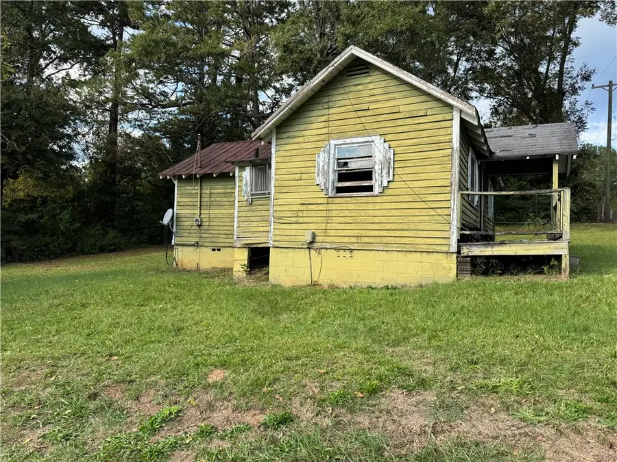 201 Moore Avenue, Walhalla, SC 29691 - #3