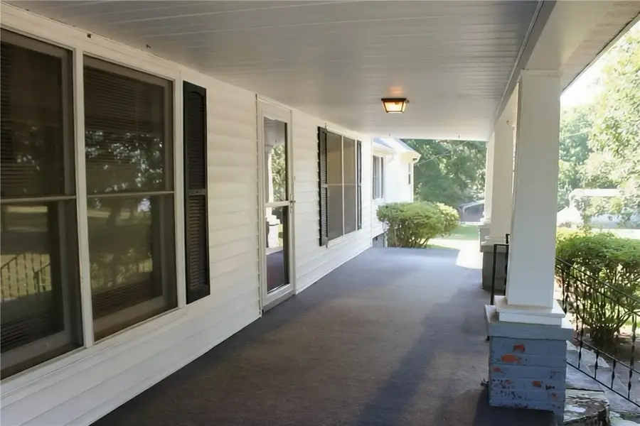 711 W Bear Swamp Road, Walhalla, SC 29691 - #2