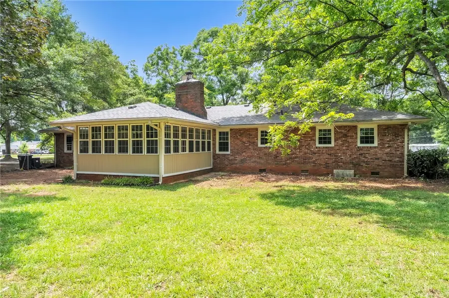 201 Calhoun Road, Belton, SC 29627 - #3