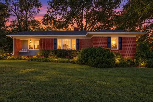 2700 Bellview Road, Anderson, SC 29621