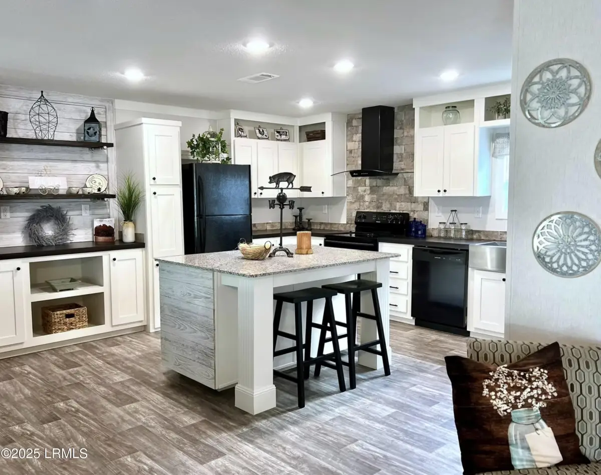 Address Withheld By Seller, Ridgeland, SC 29936 - Image #1