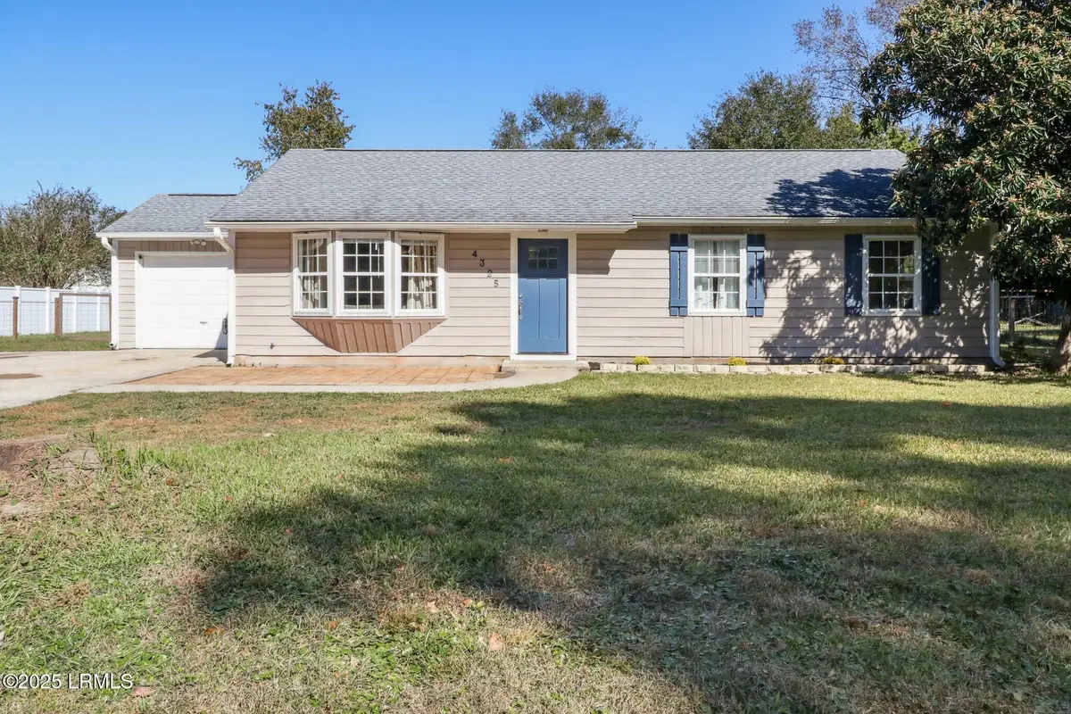 4325 Pinewood Circle, Beaufort, SC 29906 - Image #1