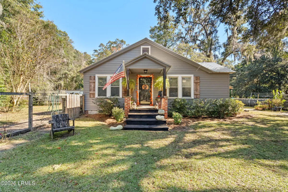 61 Glover Road, Ridgeland, SC 29936 - Image #1