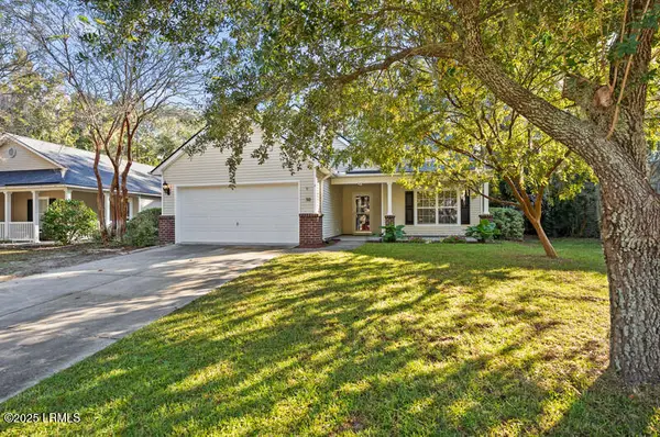 30 Shadow Moss Drive, Beaufort, SC 29906