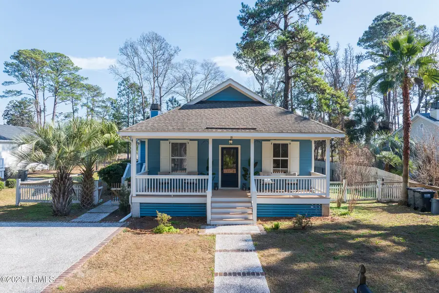 8 River Drive, Beaufort, SC 29907 - Image #2